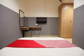 OYO 92988 City Room