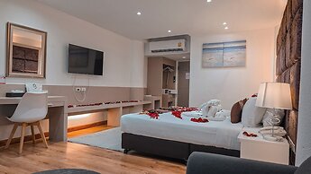Pooh Beach Resort & Spa