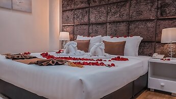 Pooh Beach Resort & Spa
