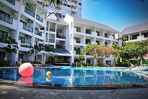 Pooh Beach Resort & Spa