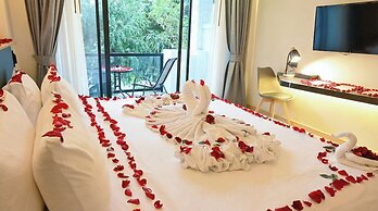 Pooh Beach Resort & Spa