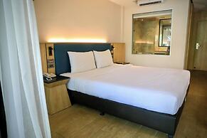 Pooh Beach Resort & Spa