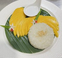 Pooh Beach Resort & Spa