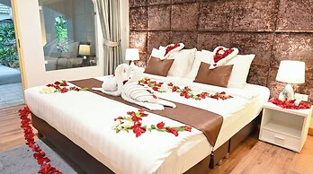 Pooh Beach Resort & Spa