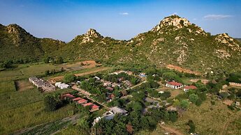 Valley By Grassfield