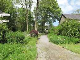 Comfortable Airy 5-bed Apartment in Llandysul