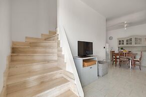 3542 Villa Beach by Barbarhouse