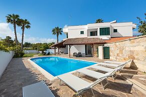 3462 Villa Sunbeach by Barbarhouse
