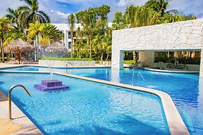 The Sens Riviera By Oasis