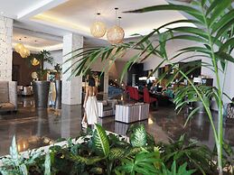 The Sens Riviera By Oasis