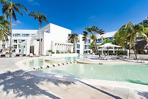 The Sens Riviera By Oasis