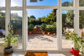 Rose House Garden