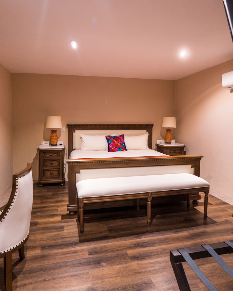 Casa Vieja Hotel Boutique