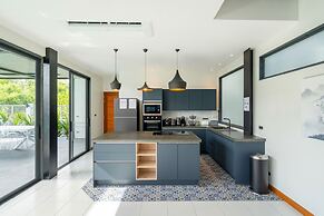 Design 12m Oxygen Pool Villa Sunset 2