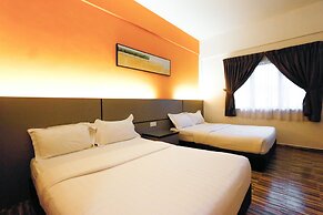 Travelland Hotel