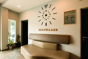 Travelland Hotel