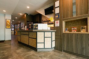 Travelland Hotel