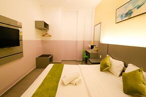 Travelland Hotel