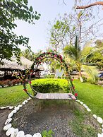 Playa Linda Surf Hotel