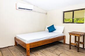 Playa Linda Surf Hotel