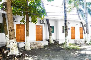 Playa Linda Surf Hotel