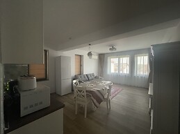 Iarca Inn