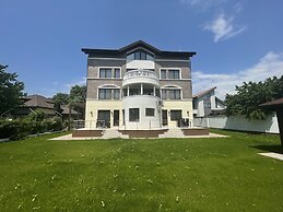 Iarca Inn