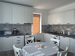Iarca Inn