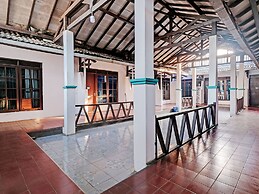 SPOT ON 92983 Hotel Ayu