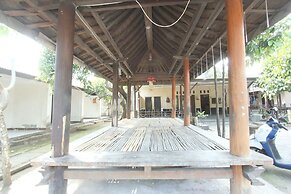 Hotel O Kost Gayus