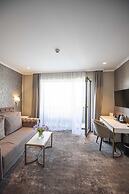 Hotel Aventus