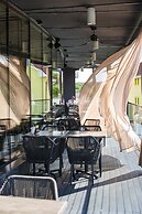 Hotel Aventus