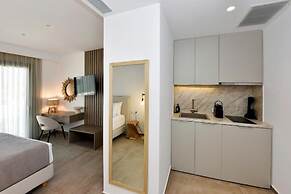 Anais Milos Suites