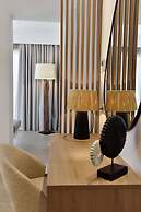 Anais Milos Suites
