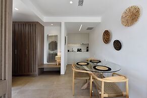 Anais Milos Suites