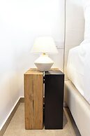 Anais Milos Suites
