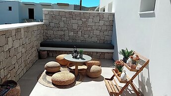 Anais Milos Suites