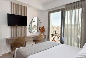 Anais Milos Suites