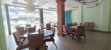 N k Grand Days hotel