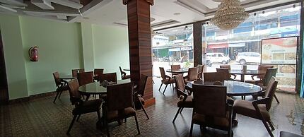 N k Grand Days hotel