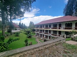 OYO 93062 Sibayak Multinational Rest House