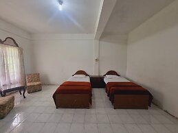 OYO 93062 Sibayak Multinational Rest House