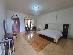 OYO 93062 Sibayak Multinational Rest House
