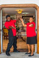 Itti Barry Villa - Your Authentic Stay