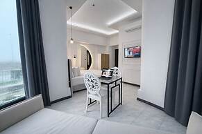 D Twins Airport Hotel