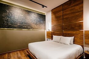 SPIRA HOTEL