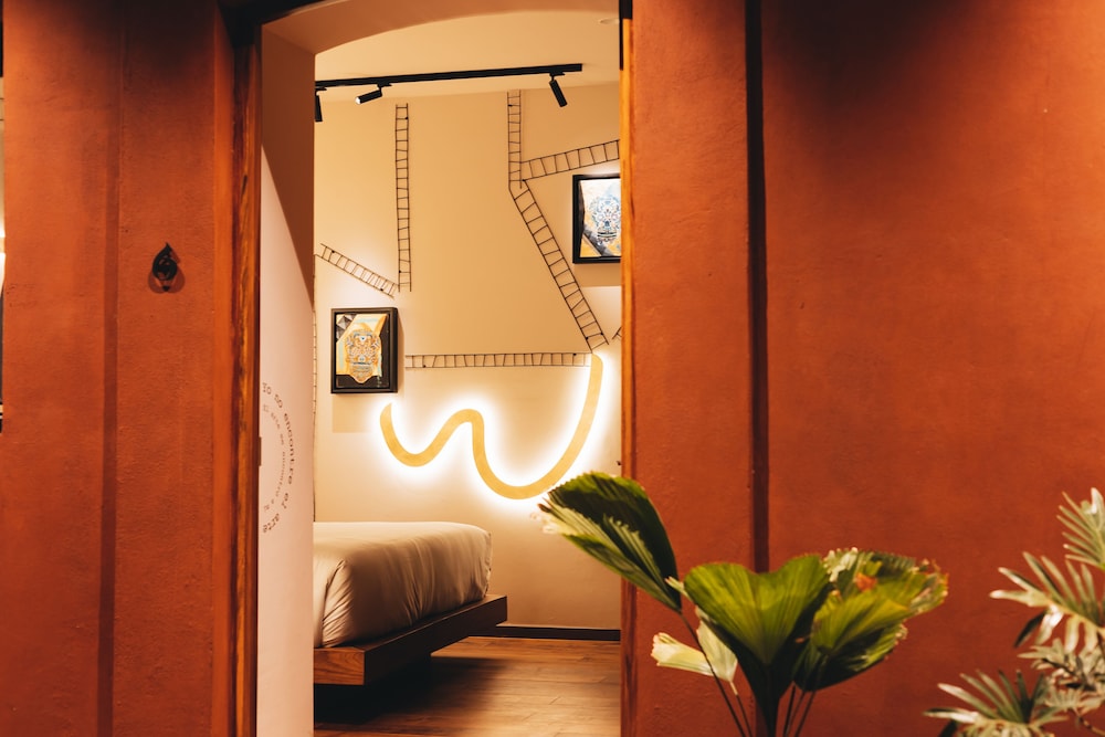 SPIRA HOTEL