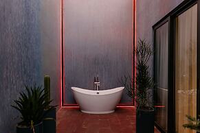 SPIRA HOTEL