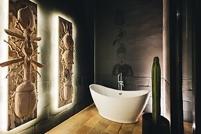 SPIRA HOTEL
