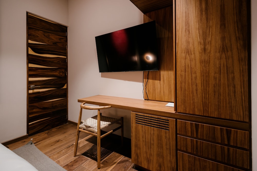 SPIRA HOTEL